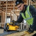 DeWALT DCS520T2 käsilintsaag 4200 m/min Patarei DeWALT DCS520T2 käsilintsaag 4200 m/min Patarei
