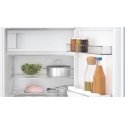 Bosch Serie 4 KUL22VFD0 combi-fridge Undercounter 110 L D White