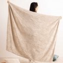 Atmosphera RYO leaf pattern blanket, 180 x 230 cm