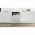 Whirlpool WIC 3C26 F Osaliselt sisseehitatud 14 kohta E