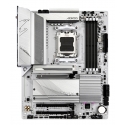 GIGABYTE B650 AORUS ELITE AX ICE motherboard