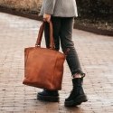 The Chesterfield Brand Berlin shoulder bag, cognac