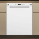 Whirlpool W7U HP33 dishwasher, white