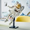 LEGO Creator 31152 - Astronaut in space